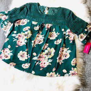 3x$25 NWT Xhilaration ¾ Lace Sleeve Floral Print Top, XS